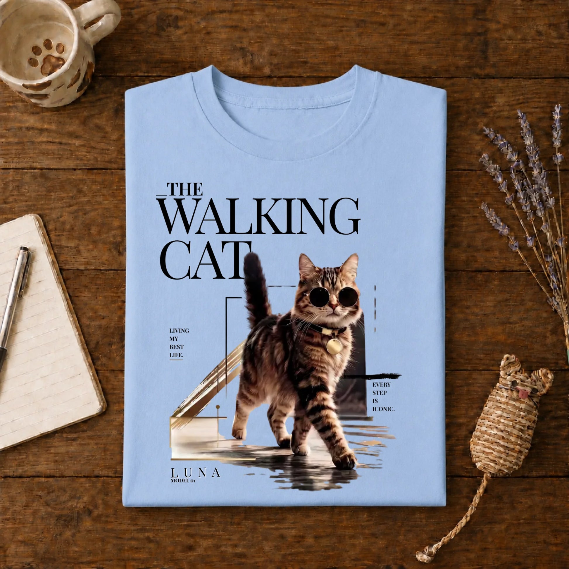 Mockup Tshirt hellblau